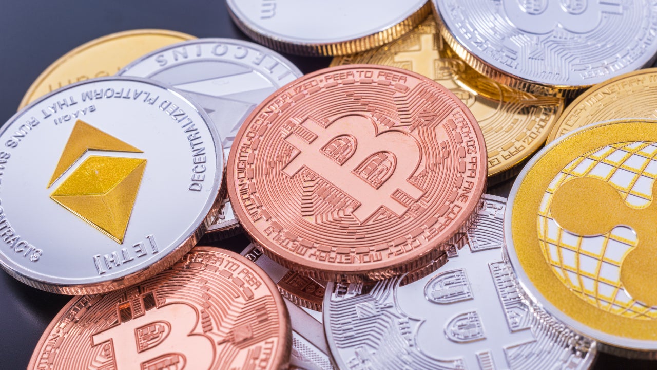Bitcoin hakimiyeti son 4 ayın dip seviyesinde: Altcoin sezonu başlıyor mu?