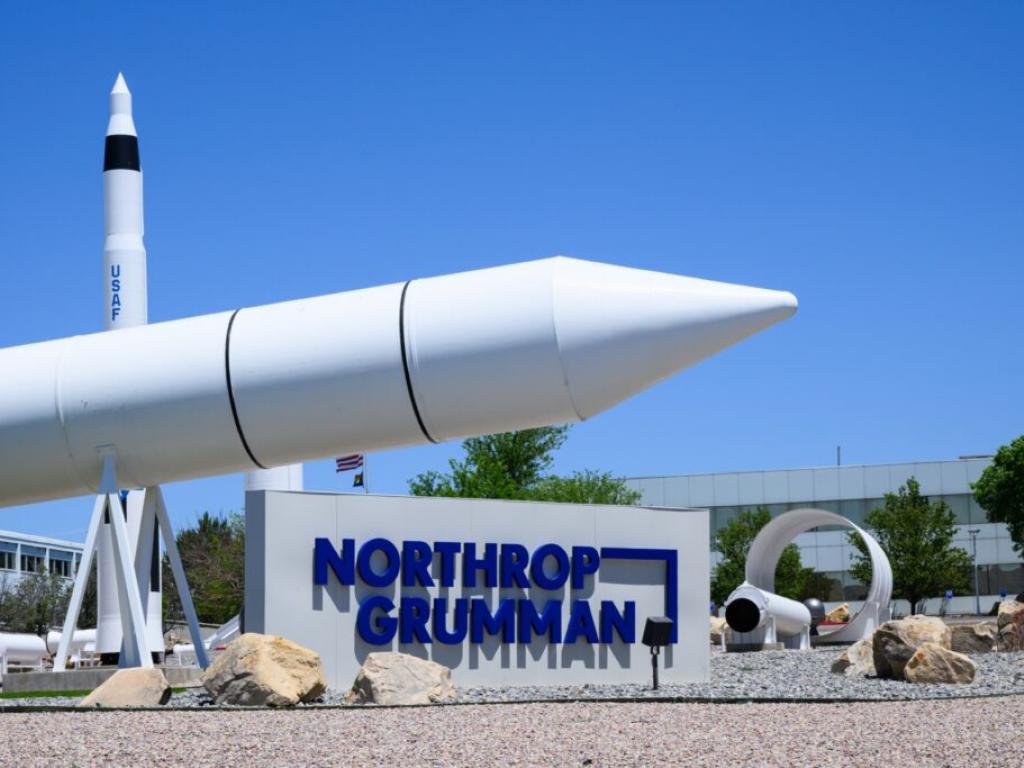 Northrop Grumman ikinci çeyrekte gelirlerini artırdı