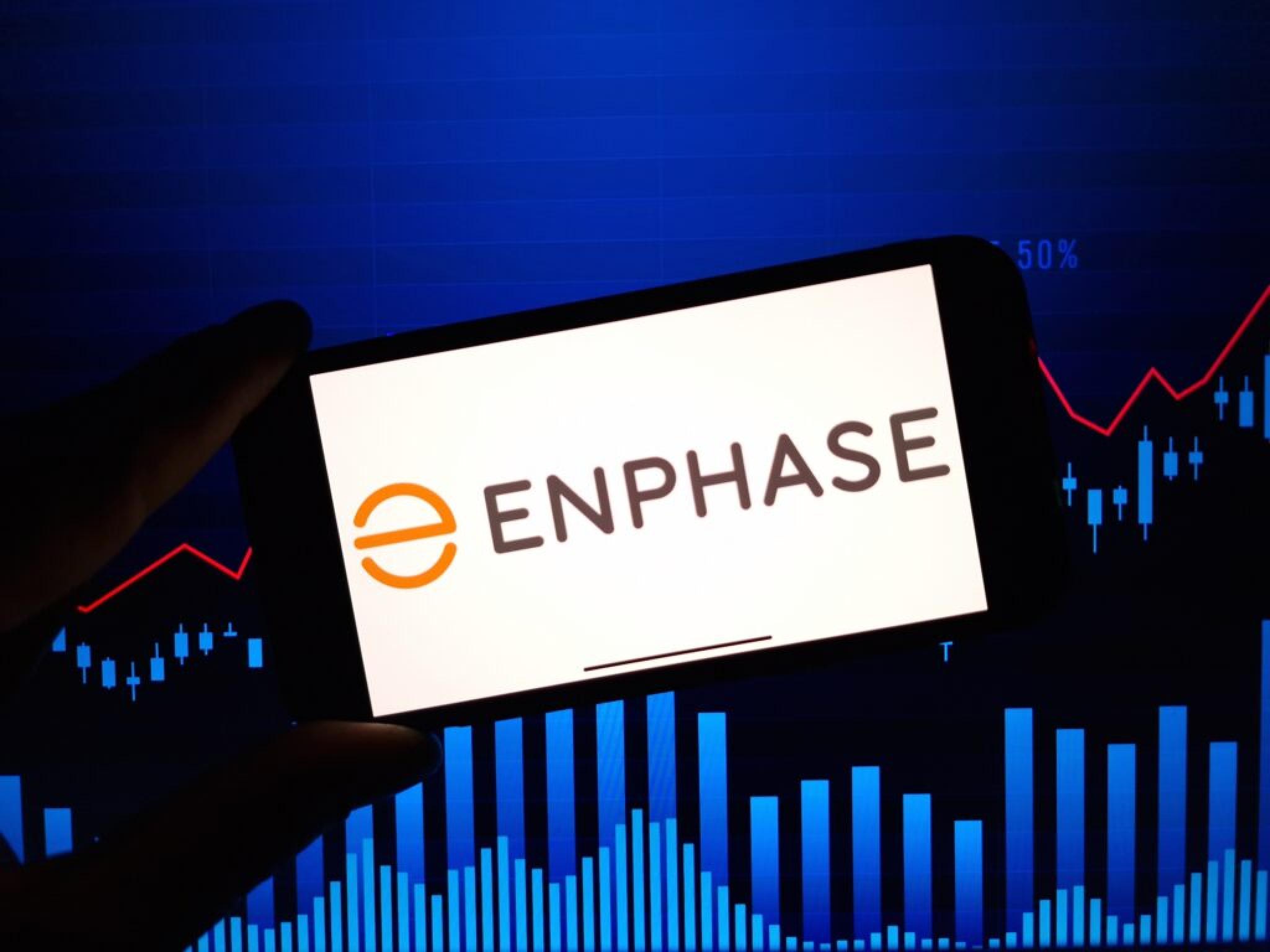 Enphase Energy güneş pazarındaki değişime hazırlanıyor