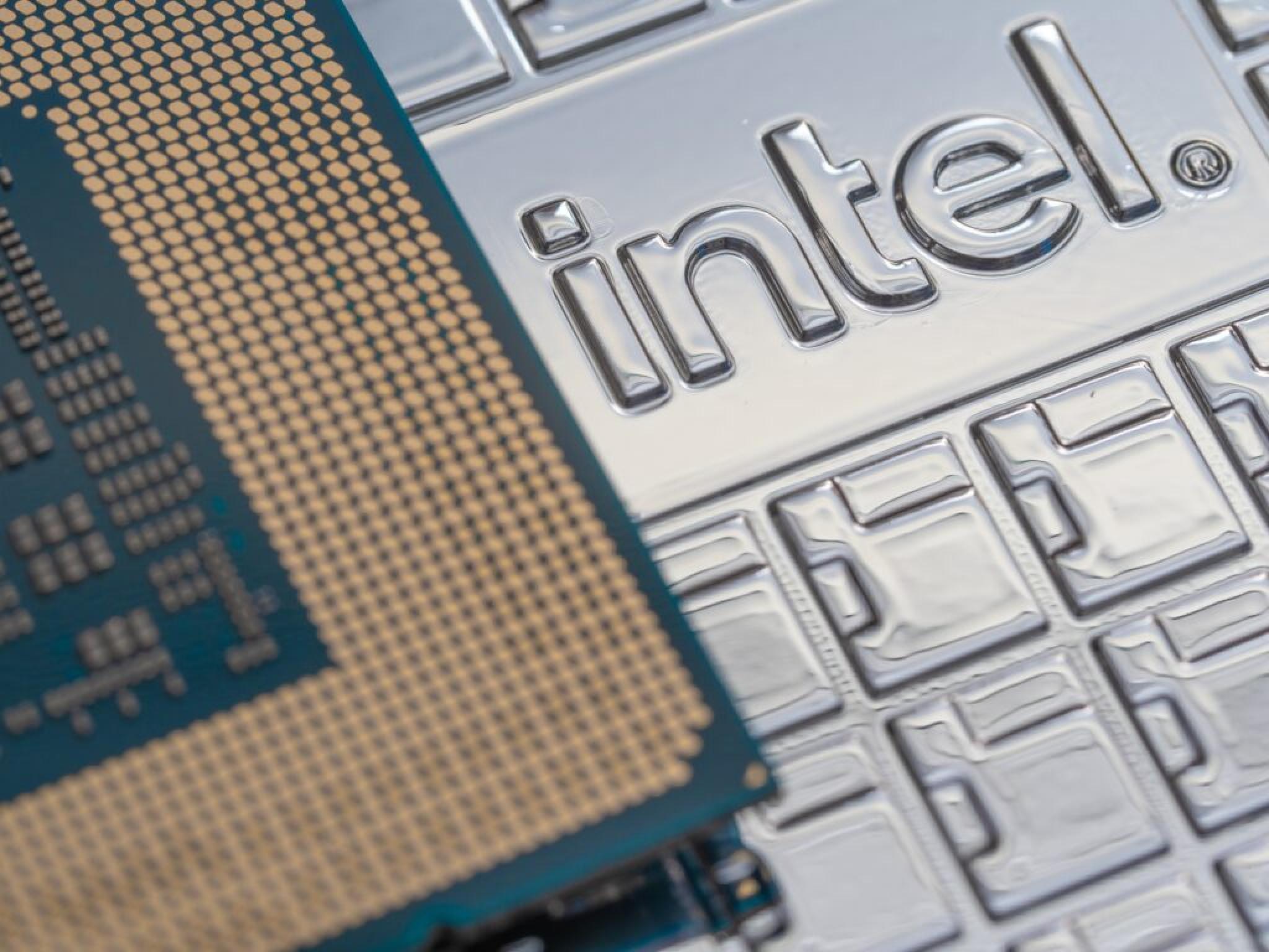 Intel’in ikinci çeyrek gelirleri beklentileri aştı