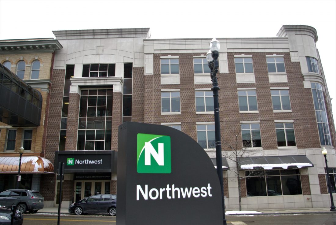 Northwest Bancshares’in kârı beklentileri aştı
