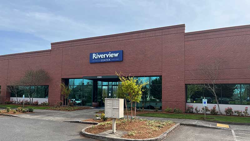 Riverview Bancorp gelir ve kârını artırdı