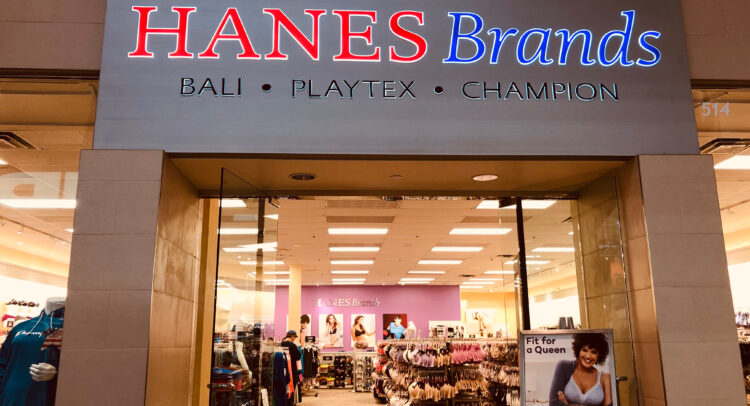 Gildan, HanesBrands’i 4,4 milyar dolara satın alıyor
