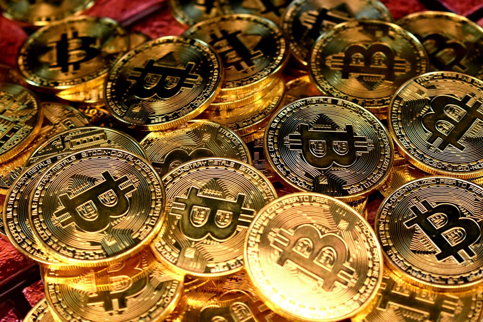 Bitcoin’de yeni rekor, ETH zirvesine yakın: Kripto varlıkların momentumu yükseliyor