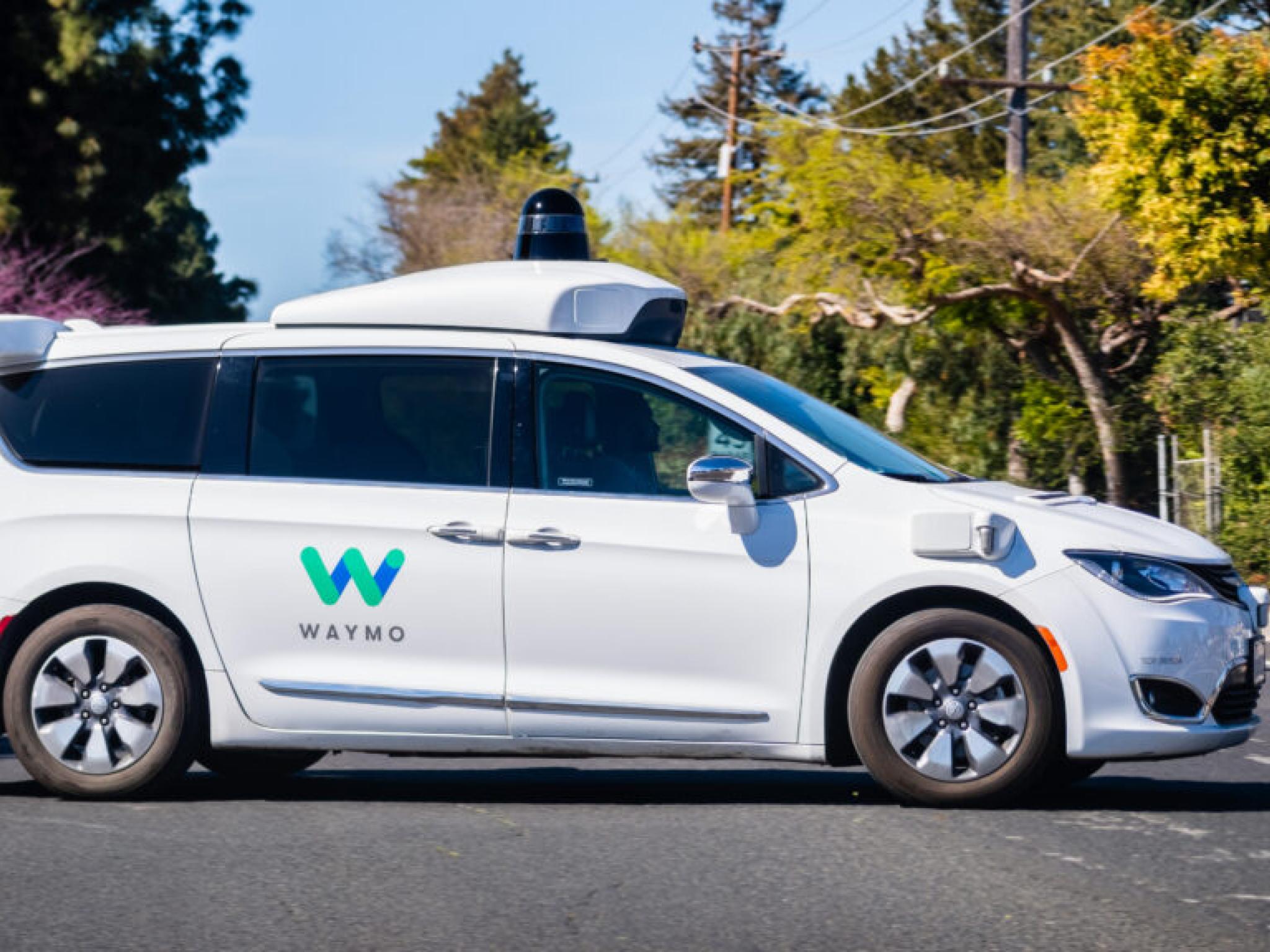 Waymo yeni nesil Robotaksi’sini test ediyor