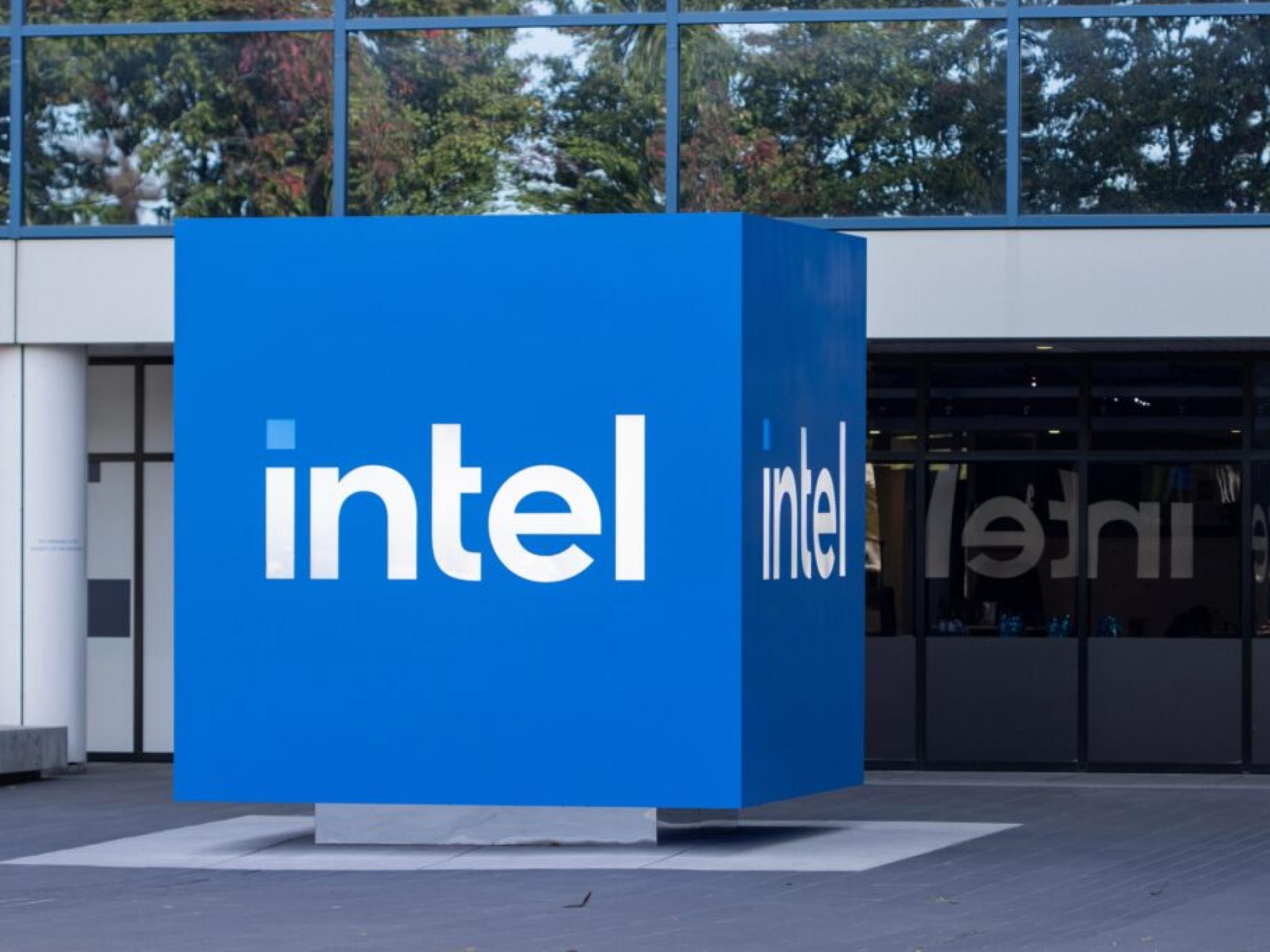 Ortak çip geliştirecekler: Nvidia’dan Intel’e 5 milyar dolarlık yatırım 