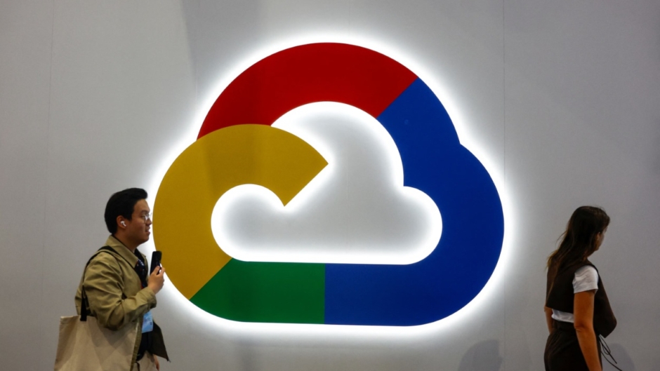 Meta ve Google 10 milyar dolarlık bulut anlaşması imzaladı