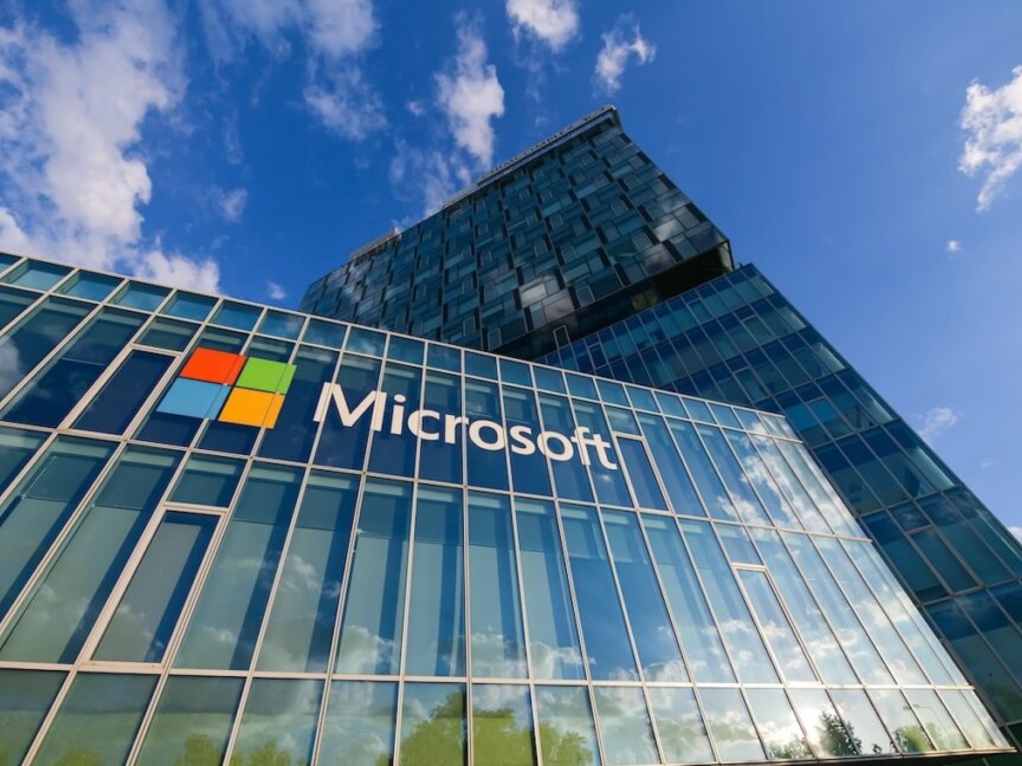 Microsoft, Kanada’da yapay zekâ yatırımını artırıyor