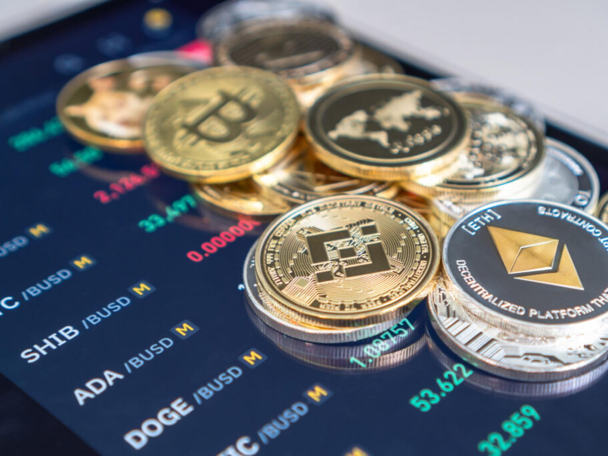 Bitcoin 111 bin dolara yükseldi: ABD-Çin gerilimleri azaldı, faiz indirimi beklentileri arttı