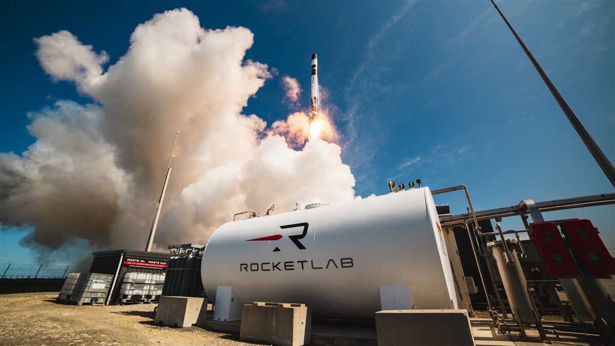 Rocket Lab direktöründen 90 milyon dolarlık satış