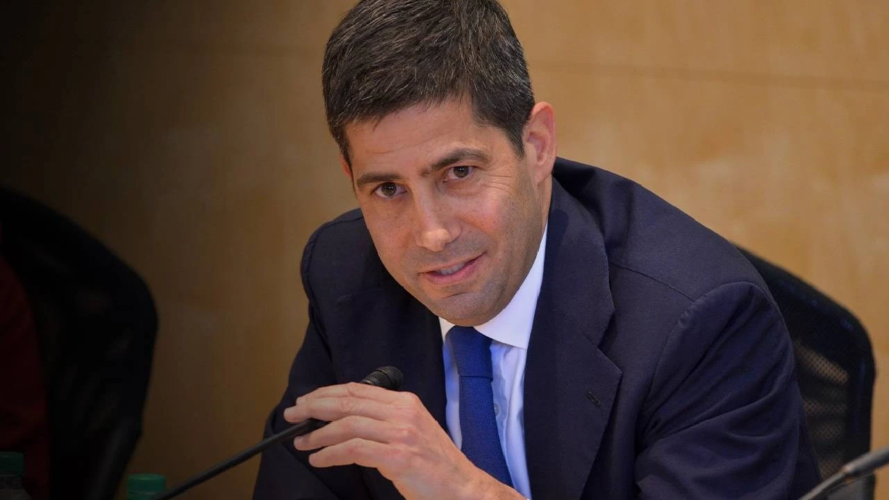 Kevin Warsh dönemi mi başlıyor? Fed’de olası rejim değişimi piyasalar için ne anlama geliyor?